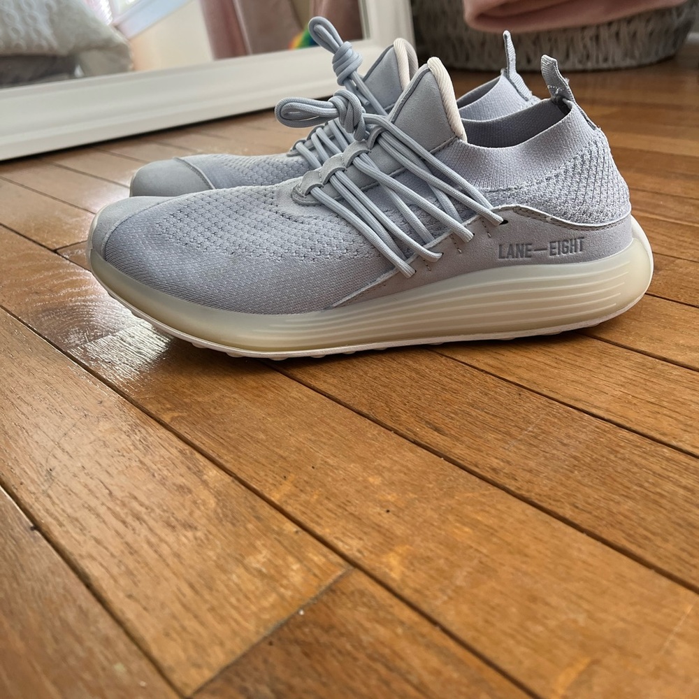 Barely worn workout shoes